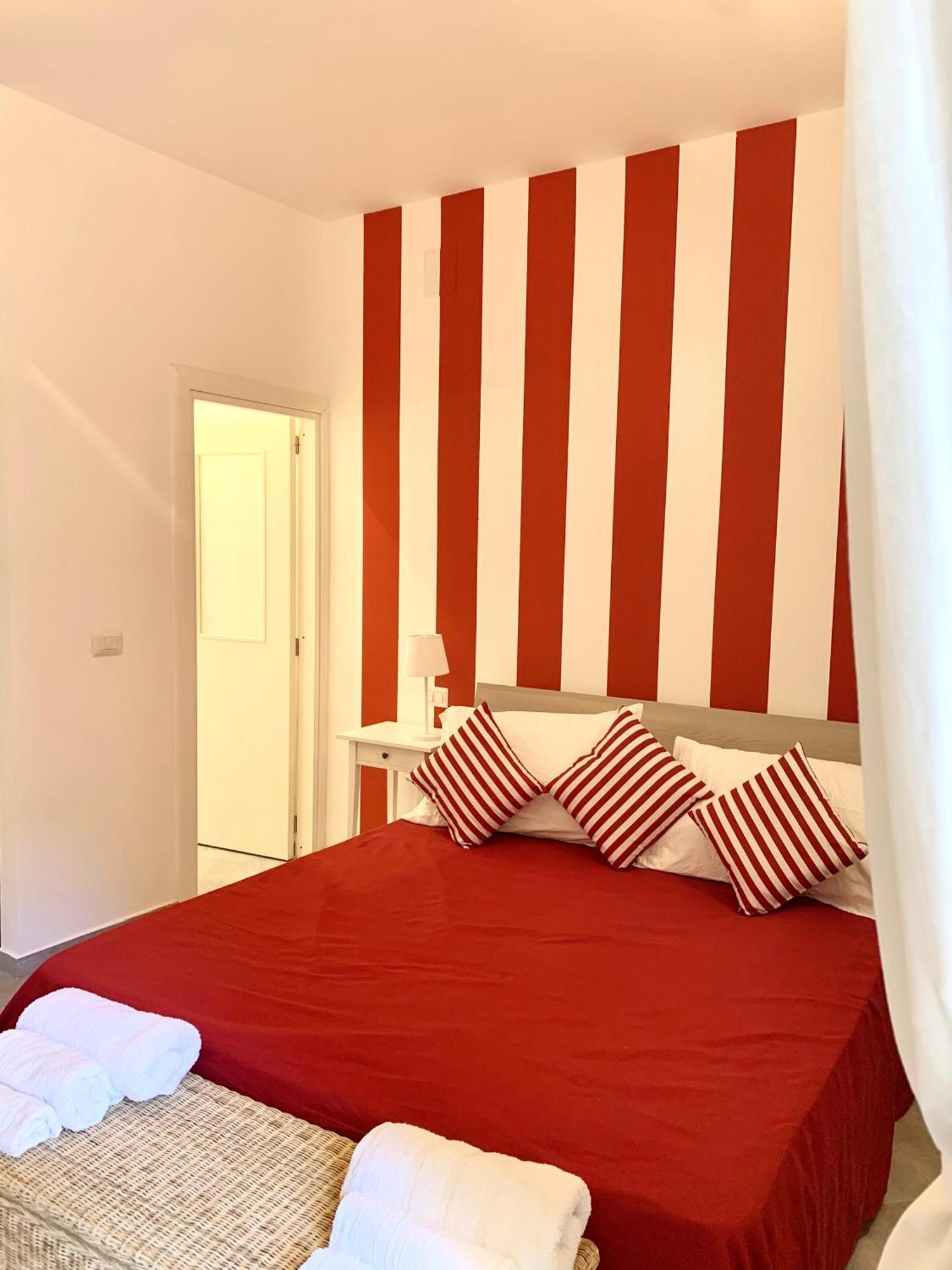 Appartamento Casa Giulia, Nuovo In Centro! Napoli